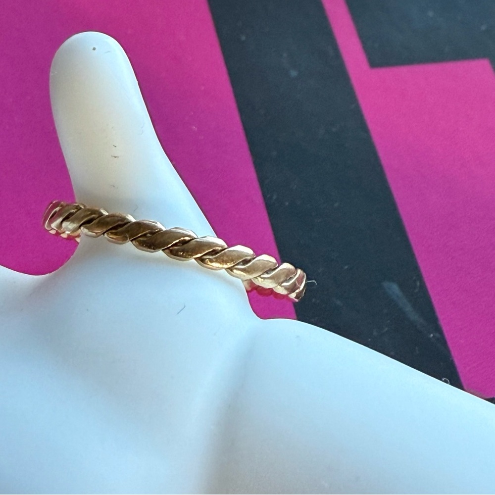 14k Solid Gold Ring 7 - image 3